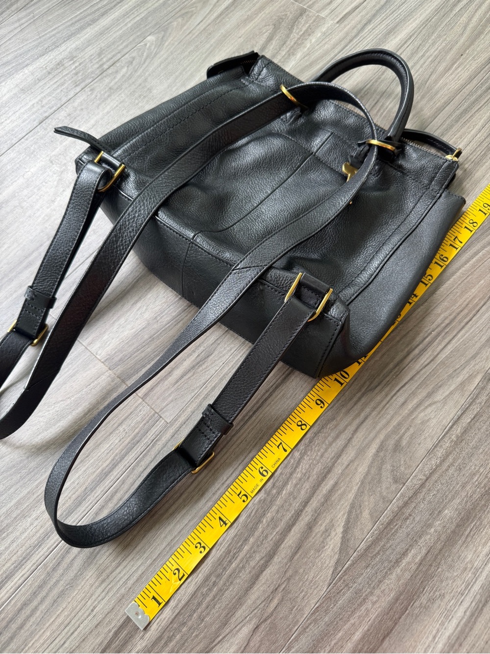 Fossil Black Leather Backpack with Gold Hardware - Picture 8 of 9